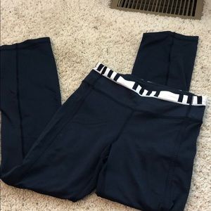 Navy lululemon capris